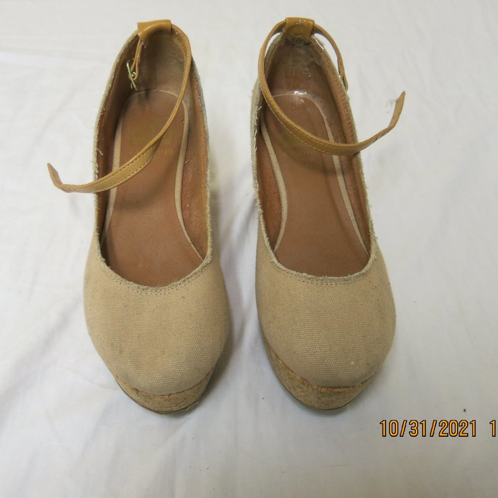 Crown Vintage